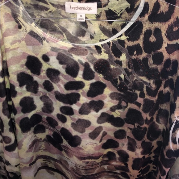 Leopard top - Picture 2 of 3